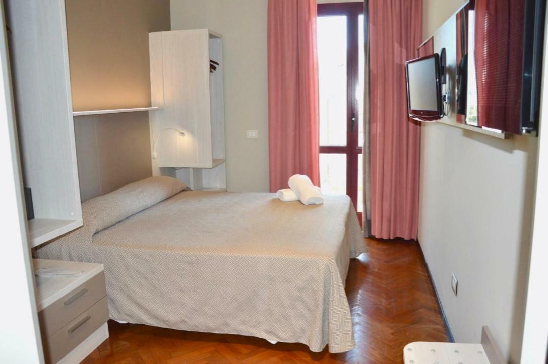 Hotel Regent - In Pieno Centro San Benedetto del Tronto Exteriér fotografie