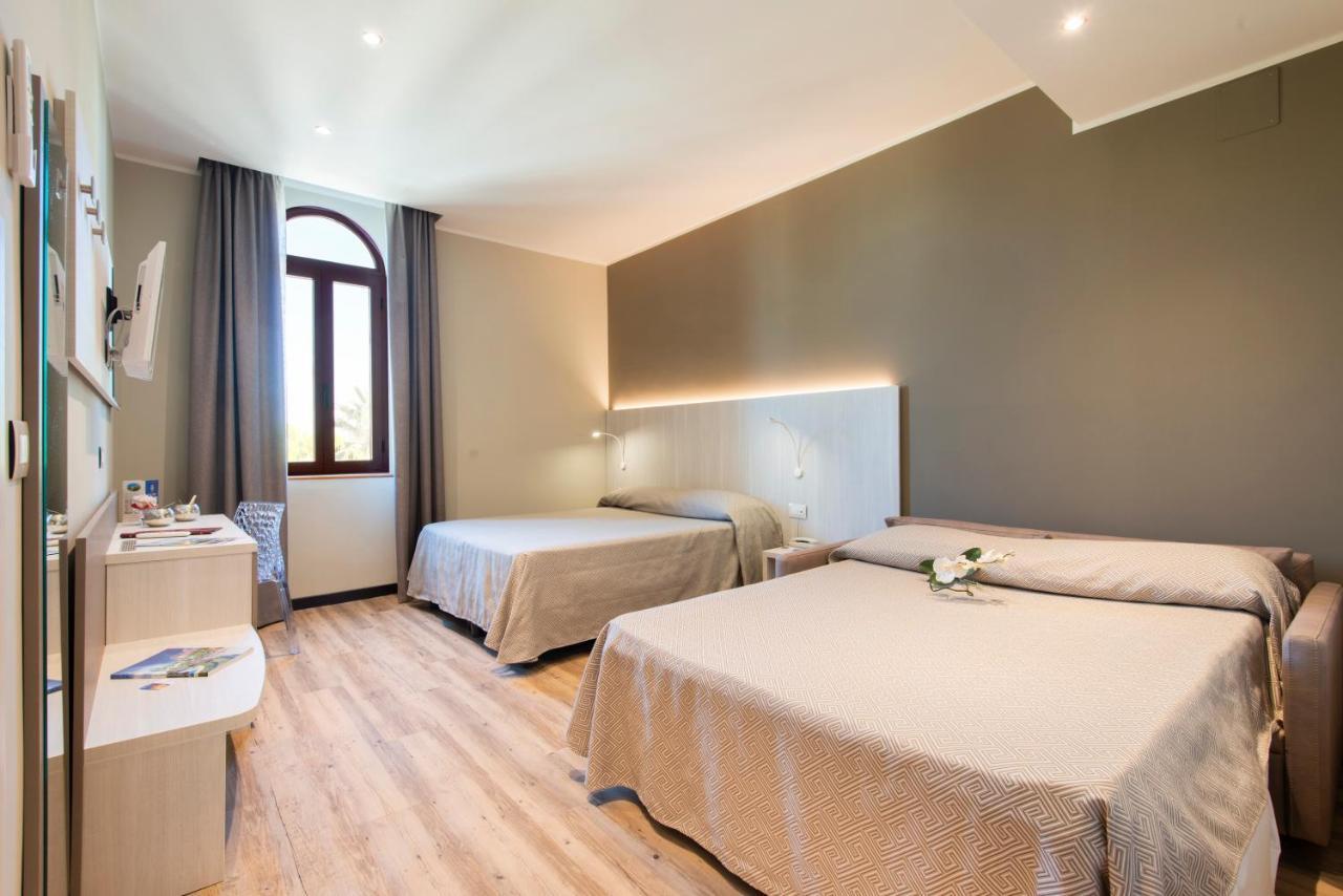 Hotel Regent - In Pieno Centro San Benedetto del Tronto Exteriér fotografie